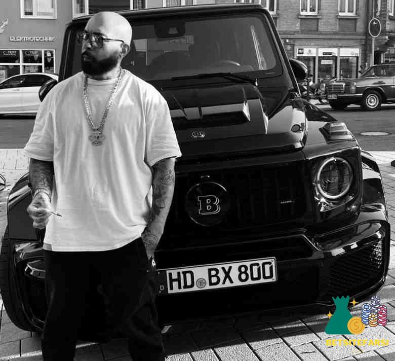 آزاد آزادپور