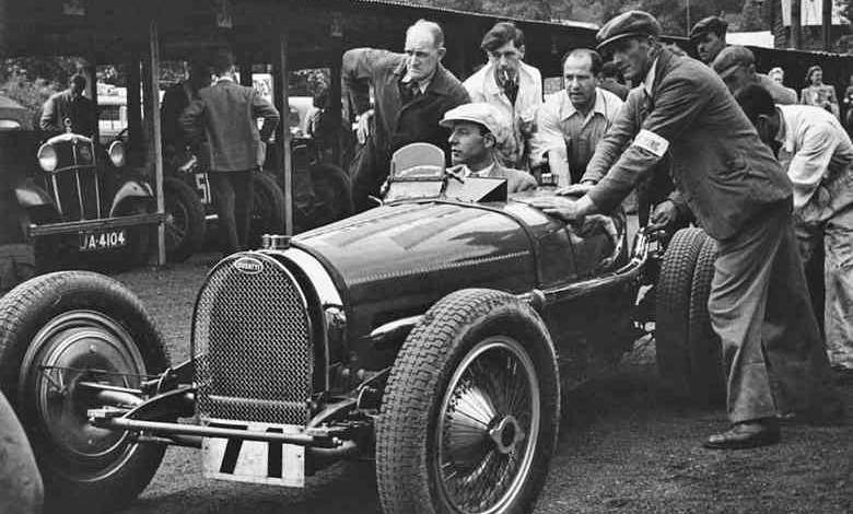 جورج آبکاسیس